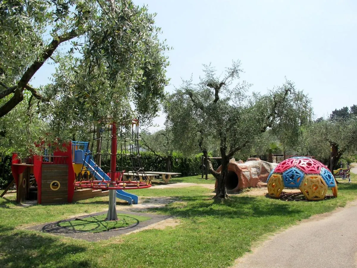 Holiday Home Eden-2 By Interhome San Felice del Benaco 0*,  Italien